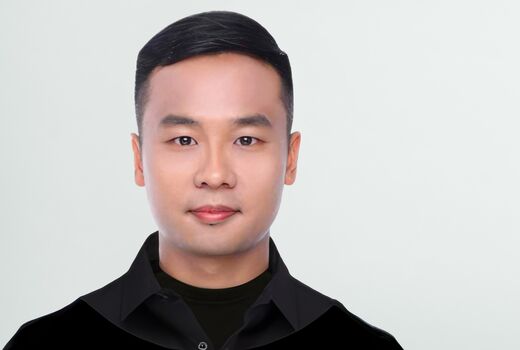 Dieses Bild zeigt Yuzhu Yang.