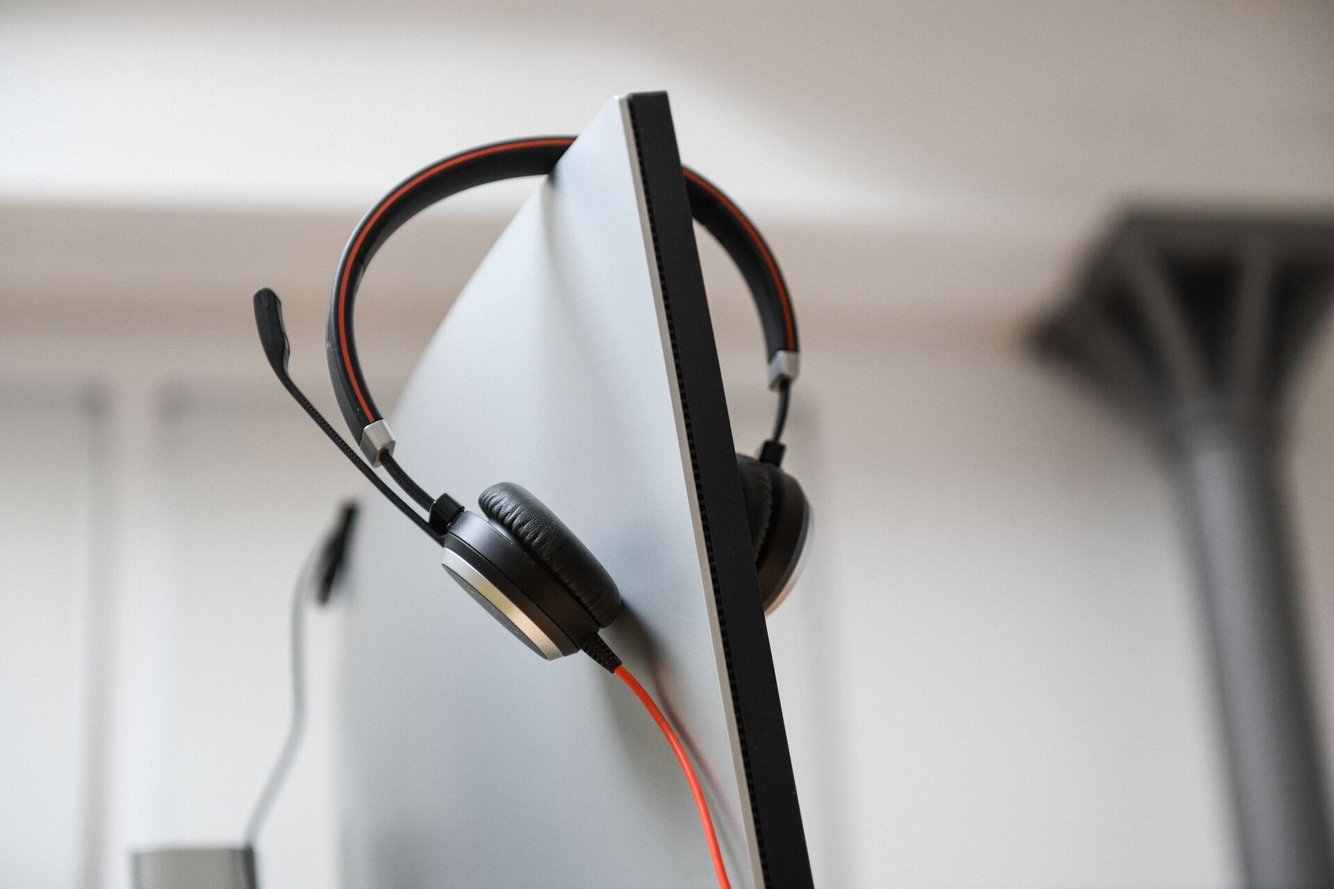 This image is a thumbnail representing the webinar How To Bring Stateflow Under Control with Modeling Guidelines.