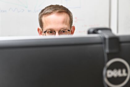 Dieses Bild ist ein Thumbnail, das die Schulungsseite zur ISO 26262 Werkzeugklassifizierung und -qualifizierung repräsentiert.